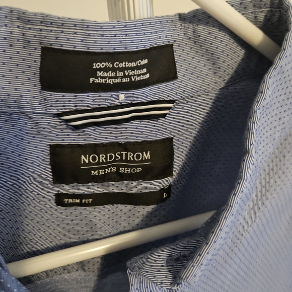 Nordstrom Men's Casual Blue Button-Down Shirt - Picture 2 of 2